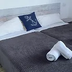Berganti 3*