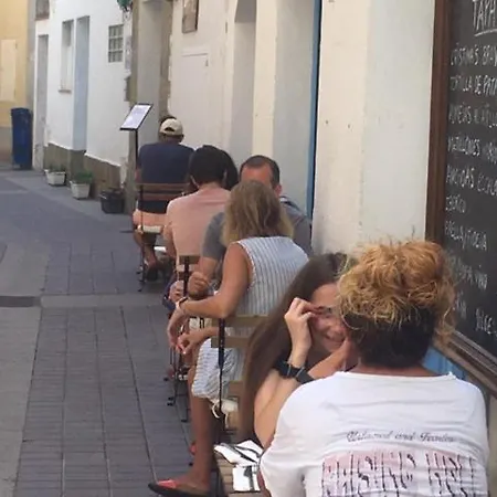 Berganti Πανσιόν *